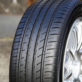 Автошина 215/55 R16 97W XL YOKOHAMA AE51 BluEarth-GT