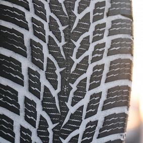 Автошина 275/40 R19 105V XL NOKIAN Snowproof 1