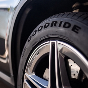 Автошина 275/40 R19 105Y XL GOODRIDE Solmax 1